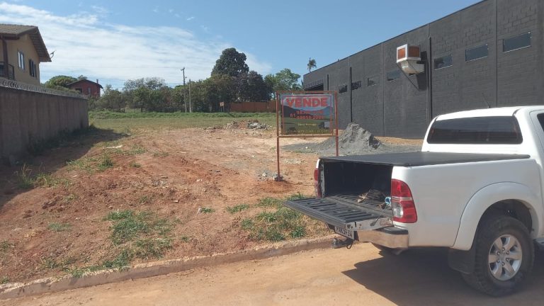 LOTE-900m²-NO-CENTRO-DE-ALTO-PARAISO-3